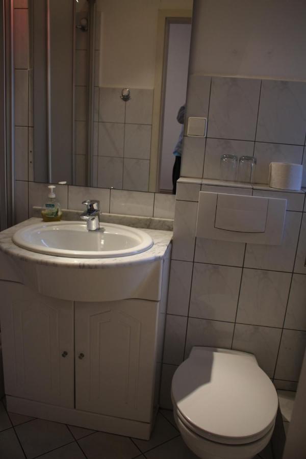 Sohre Hotel Hamburg Ngoại thất bức ảnh
